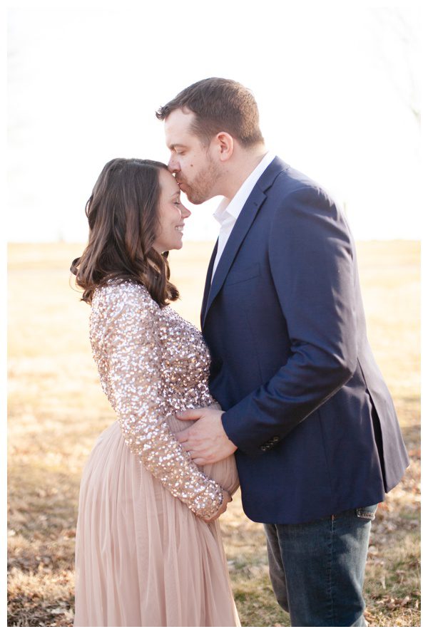 Husband and wife maternity portrait session
