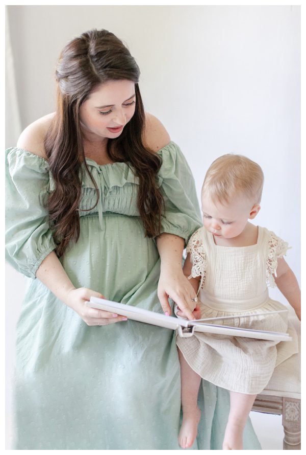 Maternity Photos, Maternity Portraits, Maternity Portrait Session Beautiful photographs of pregnant moms