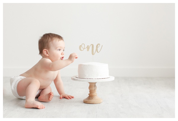 Adorable First Birthday Cake Smash Photos